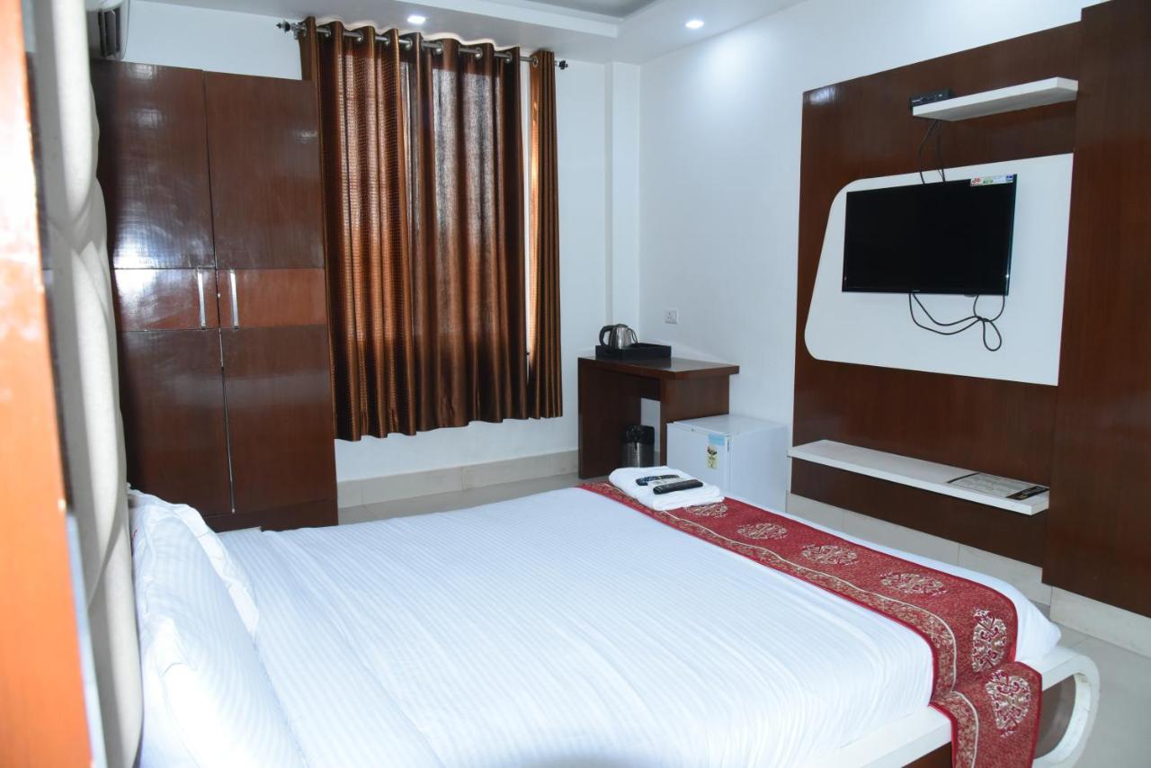Hotel Vitthal International, Prayagraj Allāhābād Junction Exterior foto