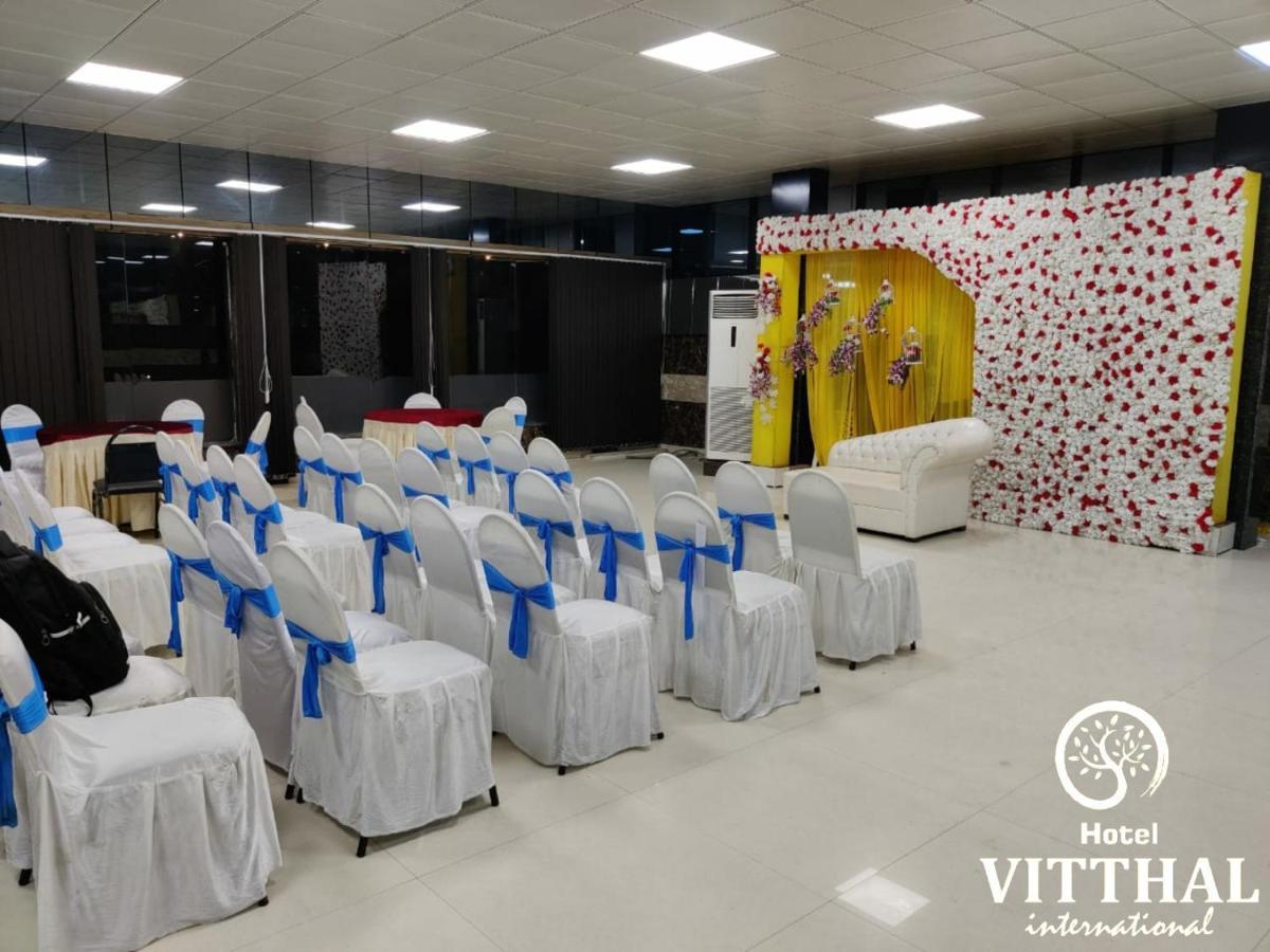 Hotel Vitthal International, Prayagraj Allāhābād Junction Exterior foto